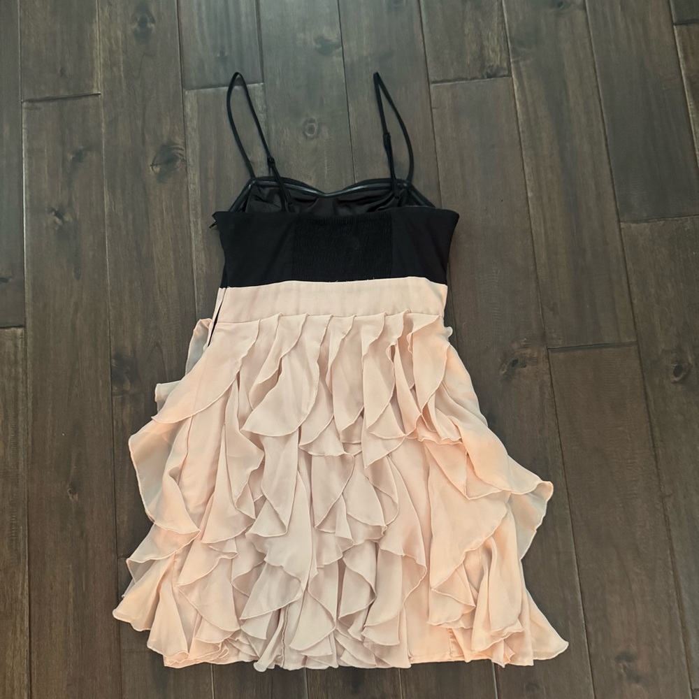 H&M Black & Cream Fit & Flare Tiered Ruffle Party Cocktail Mini Dress 6 - Picture 6 of 7